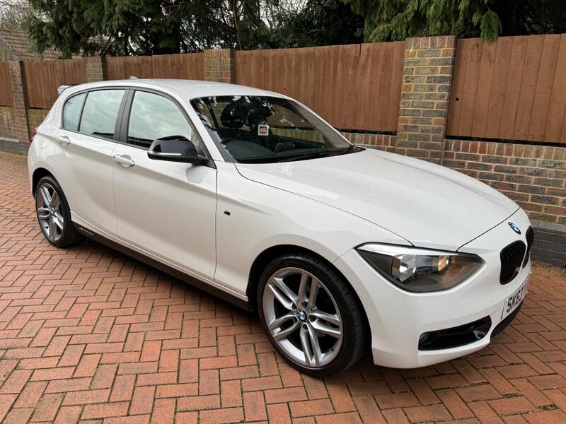 BMW 1 SERIES
