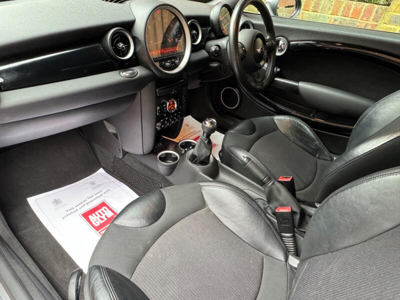 MINI COUPE