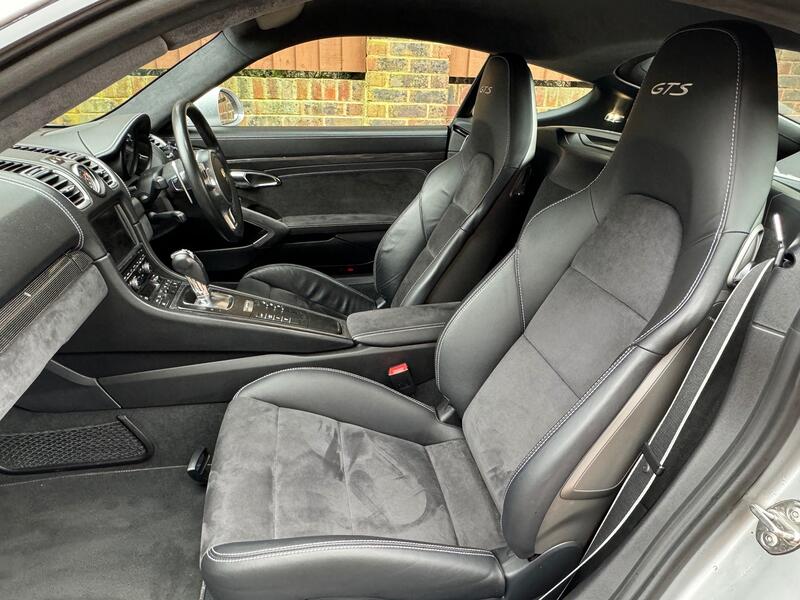 PORSCHE CAYMAN
