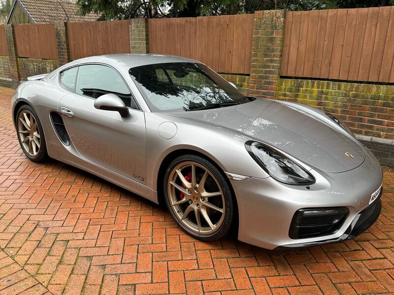 PORSCHE CAYMAN