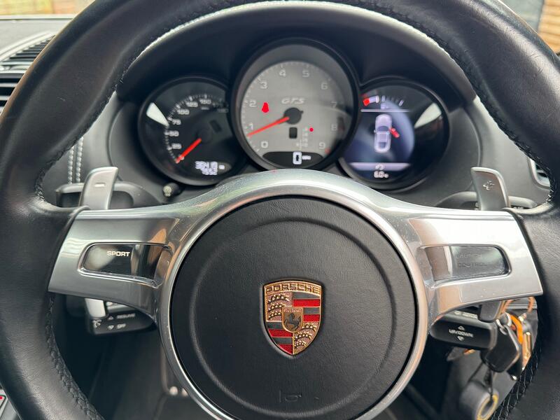 PORSCHE CAYMAN