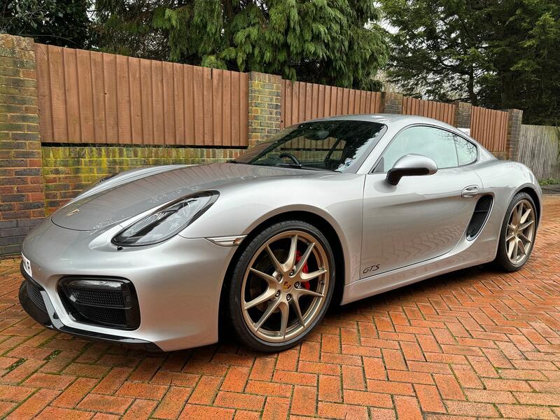 PORSCHE CAYMAN