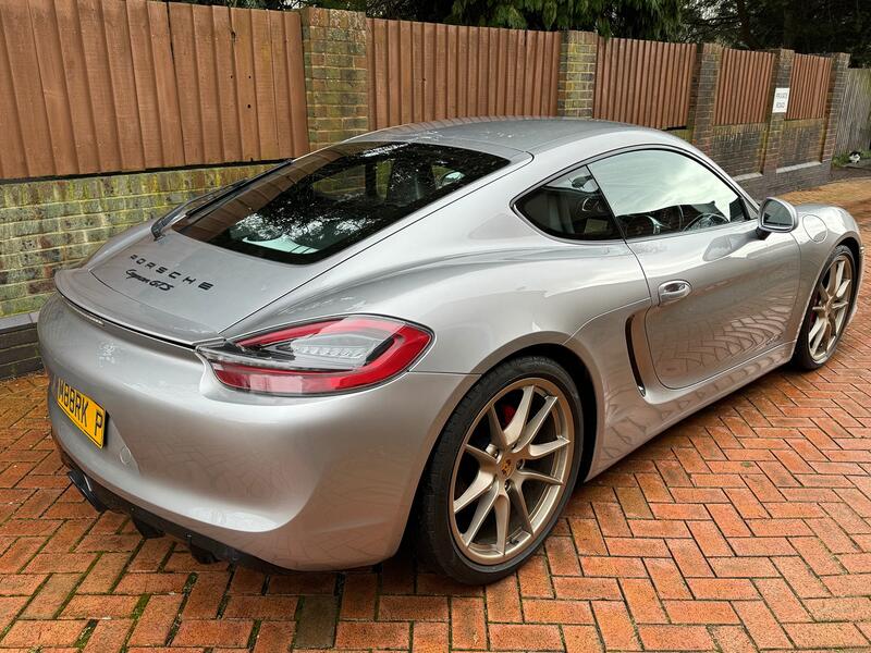PORSCHE CAYMAN