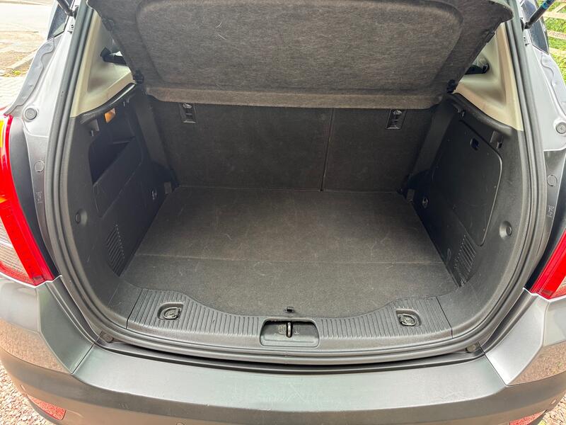 VAUXHALL MOKKA