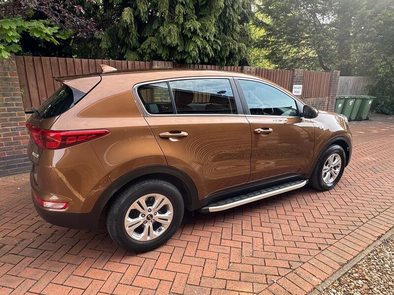 KIA SPORTAGE