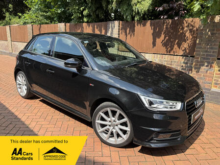 AUDI A1 1.4 TFSI S line