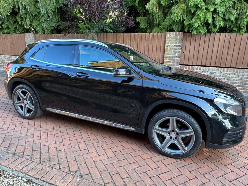MERCEDES-BENZ GLA CLASS