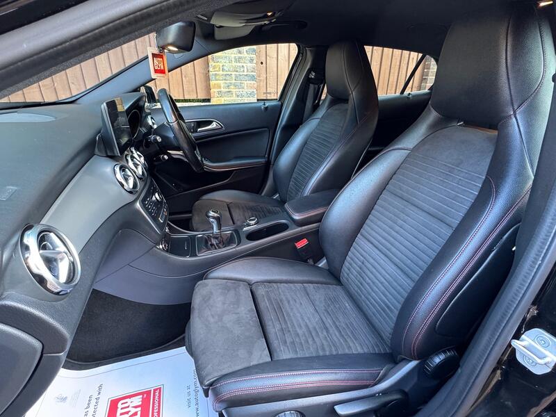 MERCEDES-BENZ GLA CLASS