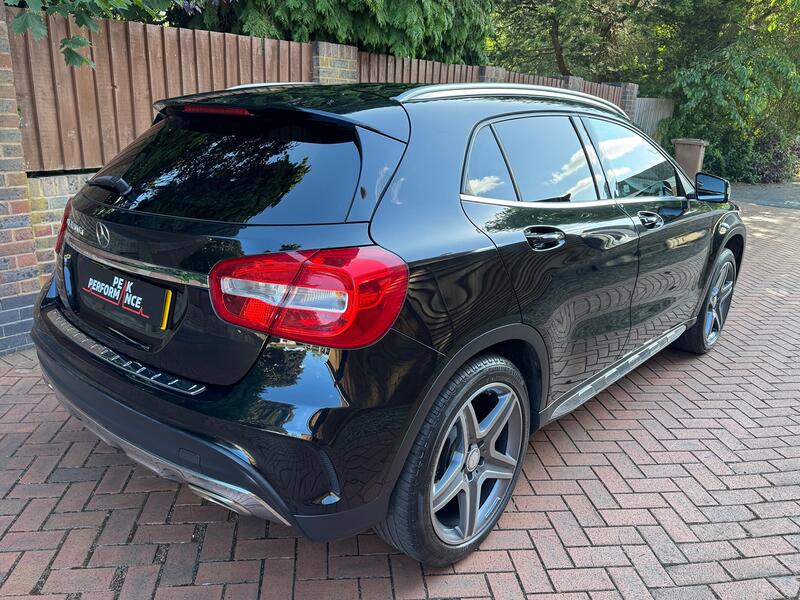 MERCEDES-BENZ GLA CLASS