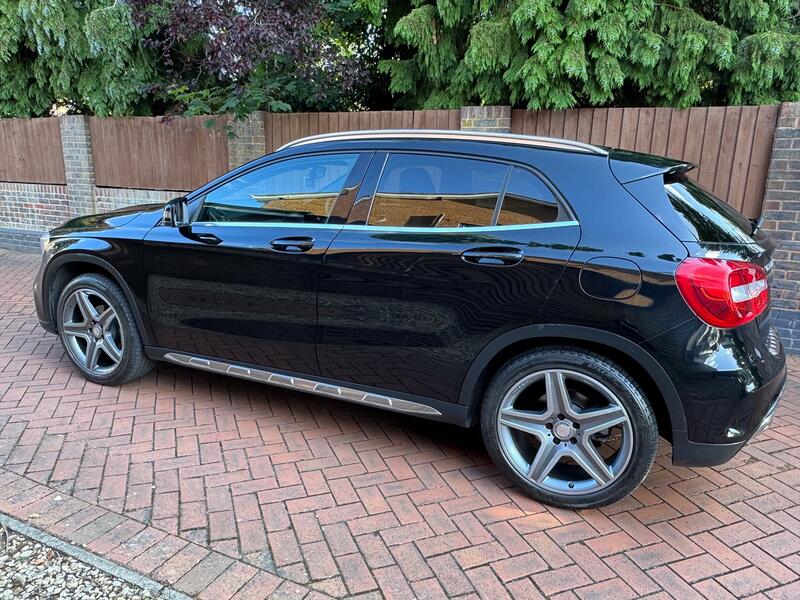 MERCEDES-BENZ GLA CLASS