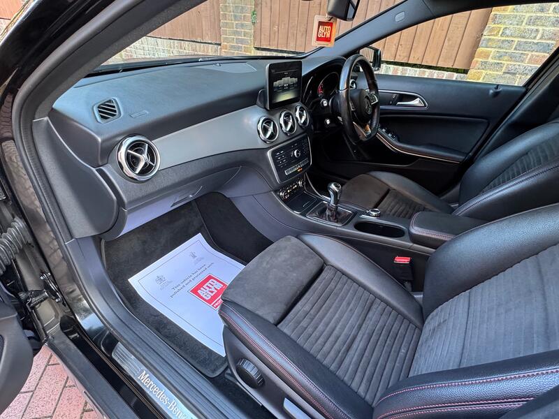 MERCEDES-BENZ GLA CLASS